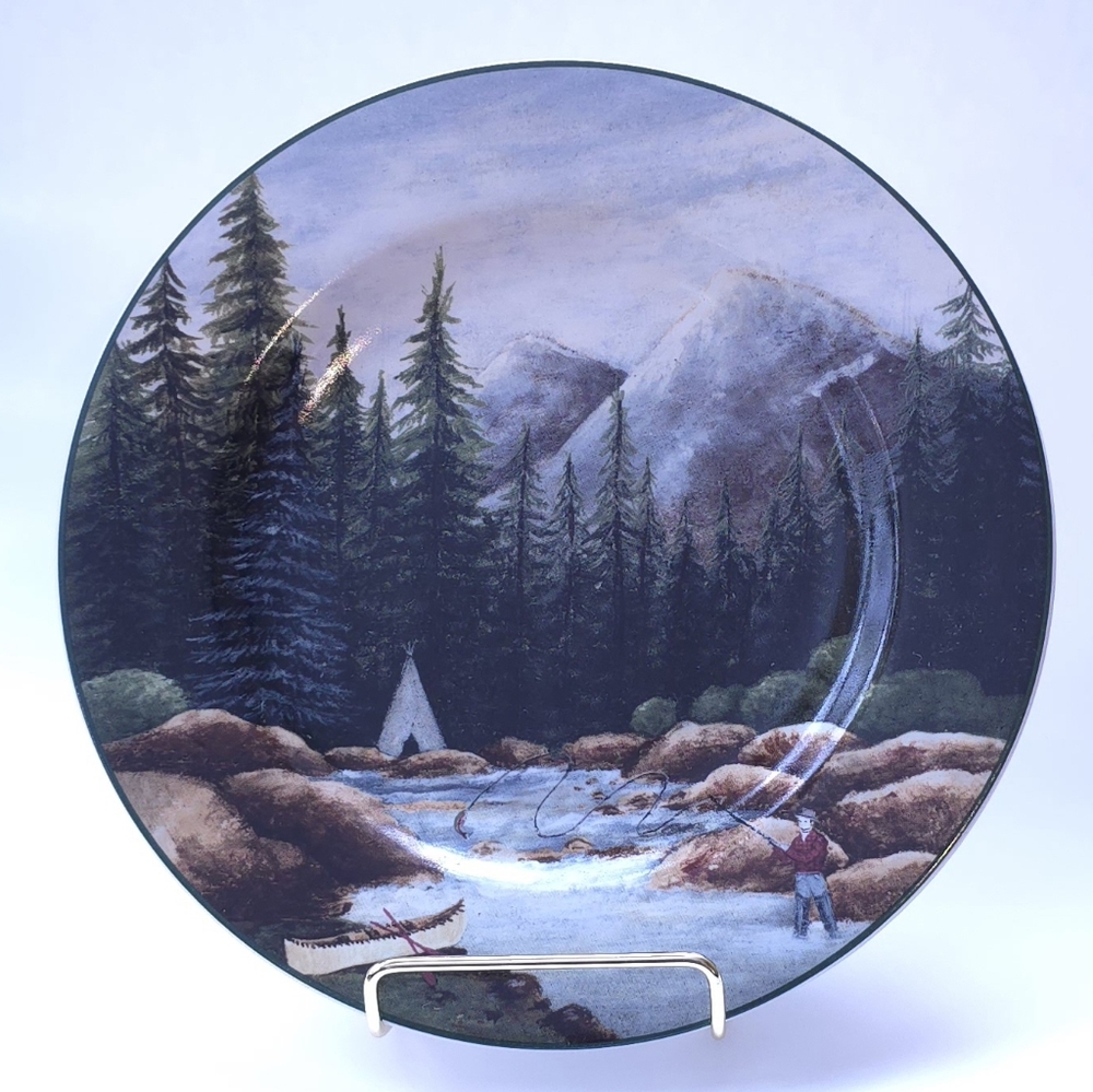 Fisherman Table Plate Designed by David Carter Brown Made in Sakura Indonesia